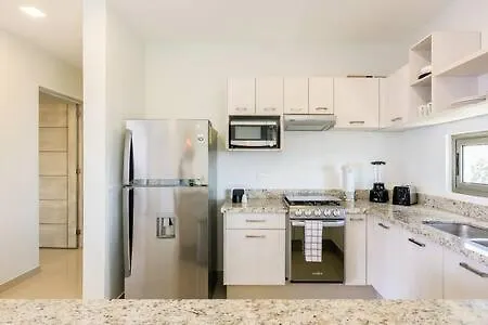 New Apt In Residential Area With Amenities & 24Hr Security Playa del Carmen Apartmán